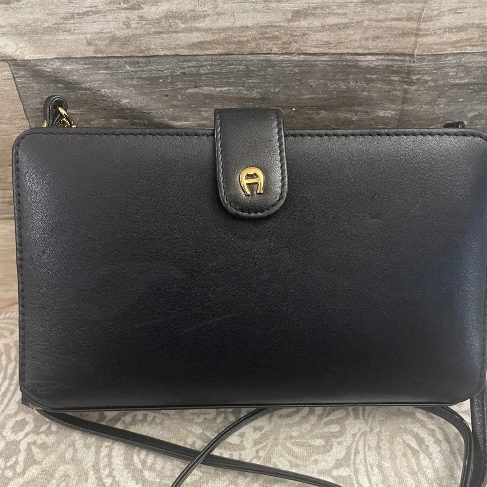 Etienne Aigner Black Leather Crossbody Bag Wallet Organizer Clutch Vintage Style - Picture 2 of 7